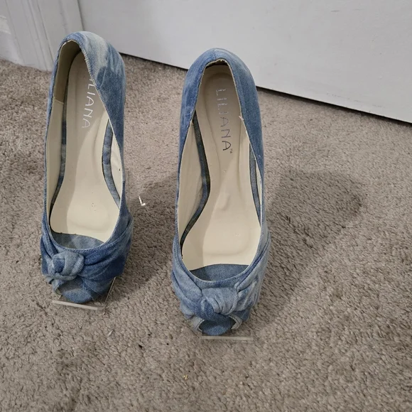 Women Wedge Heels - Picture 3 of 6